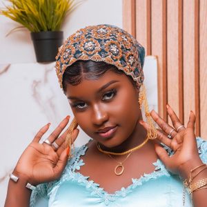 Bonnet élégance suprême